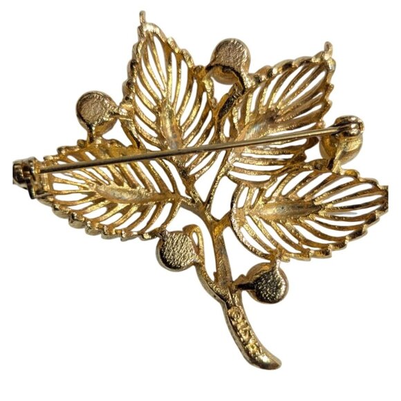 Vintage Lisner Gold Tone Leaf Brooch With Faux Pearls - Picture 4 of 9
